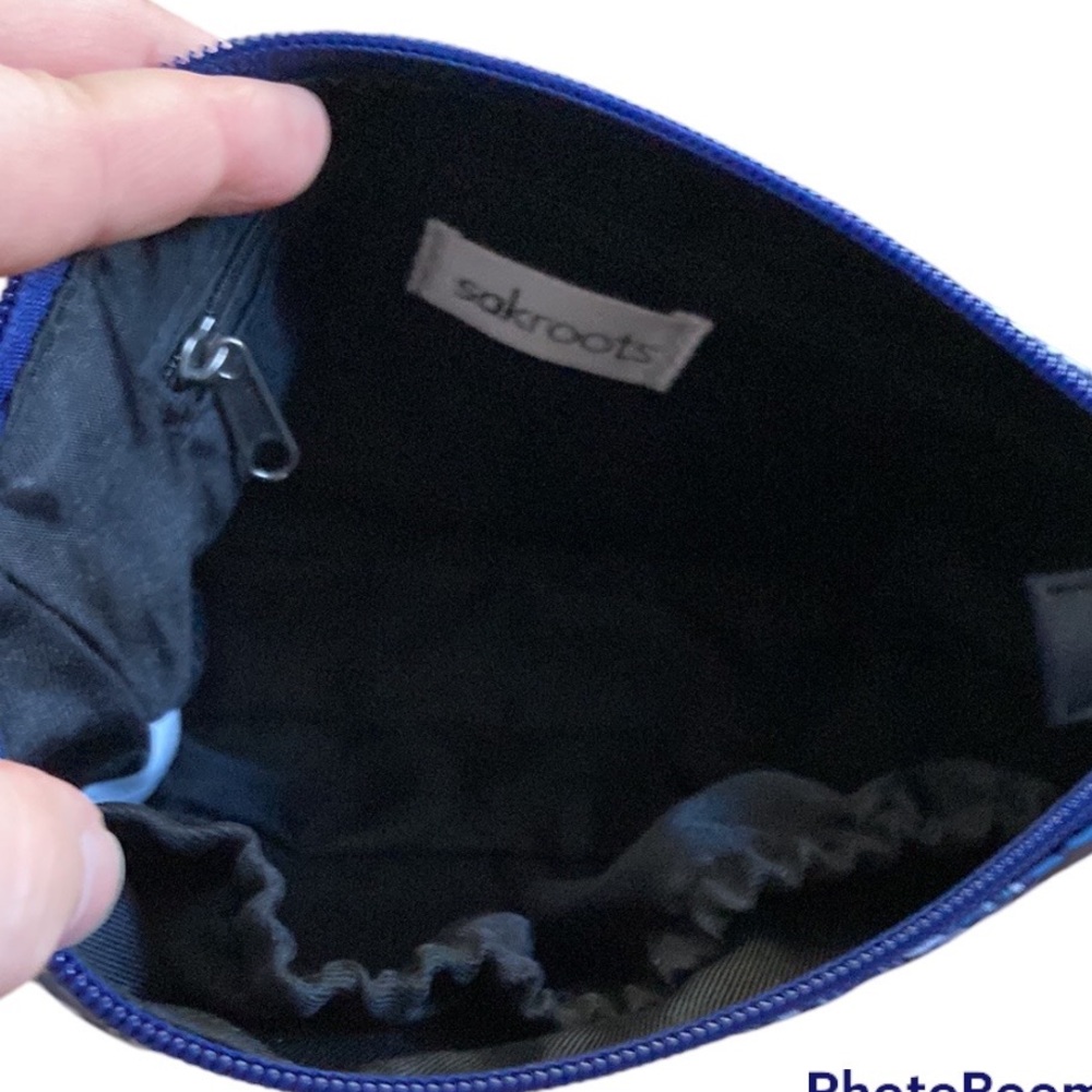Sakroots Navy Wanderlust Essential Medium Cosmetic Bag Accessory Bag Mandala NWT - Picture 6 of 10